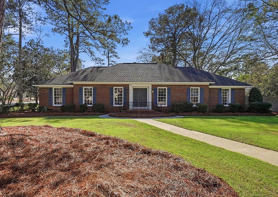 1st image of 2200 Wycliff Ln