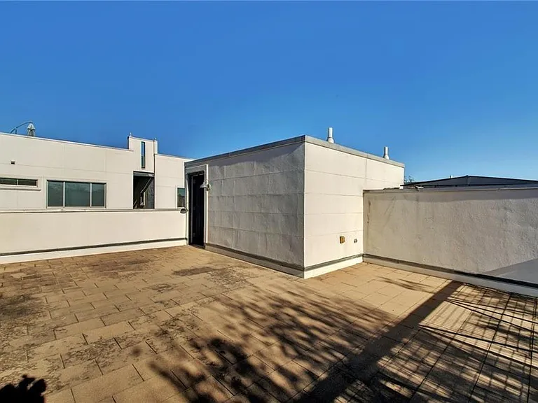 4801 S Congress Ave #P4 — Photo 21