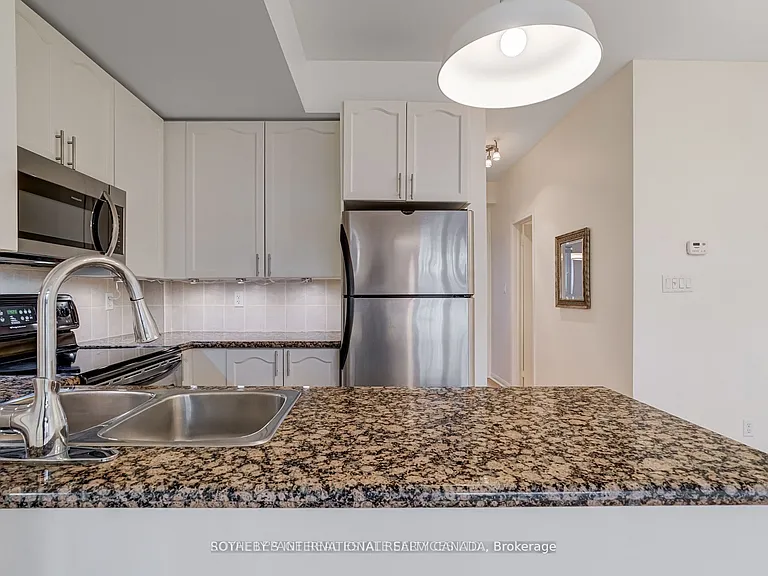 80 Carr St #Townhouse 31 — Photo 7