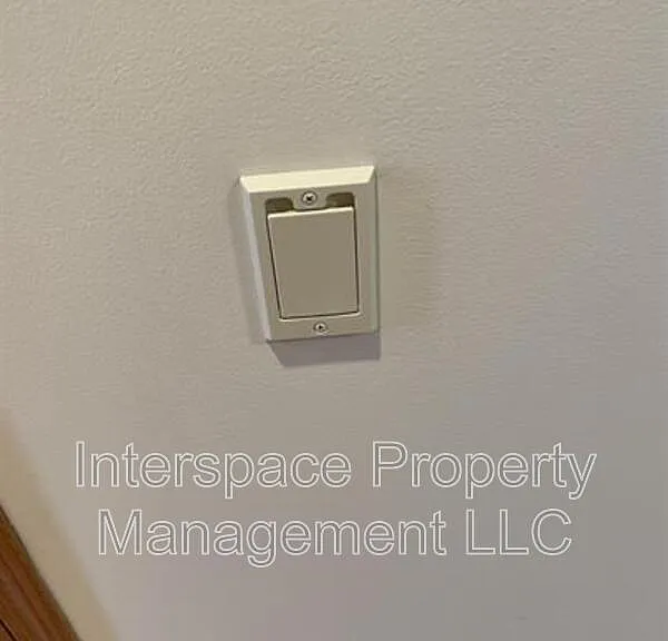 175 Liberty Ln #1 — Photo 9