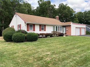 137 Barry Rd, Manchester, CT 06042
