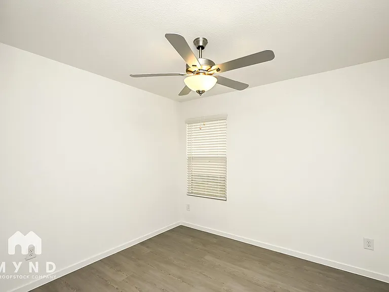 2652 Mistwood Dr — Photo 19