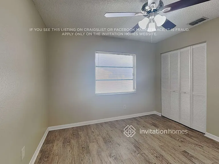 1030 Oakwood Dr — Photo 5