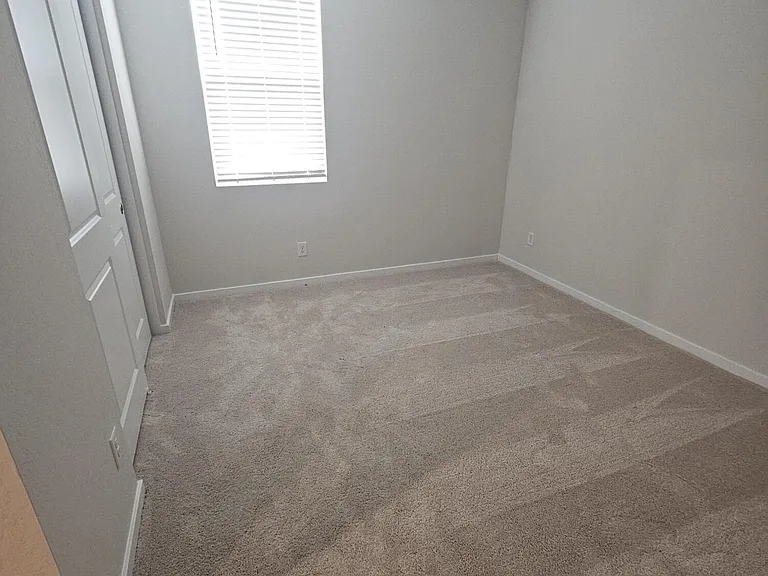 23011 W Potter Dr — Photo 17