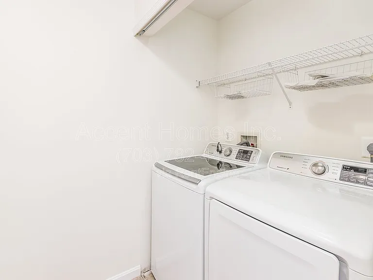 9875 Dochart Sound Ln — Photo 24