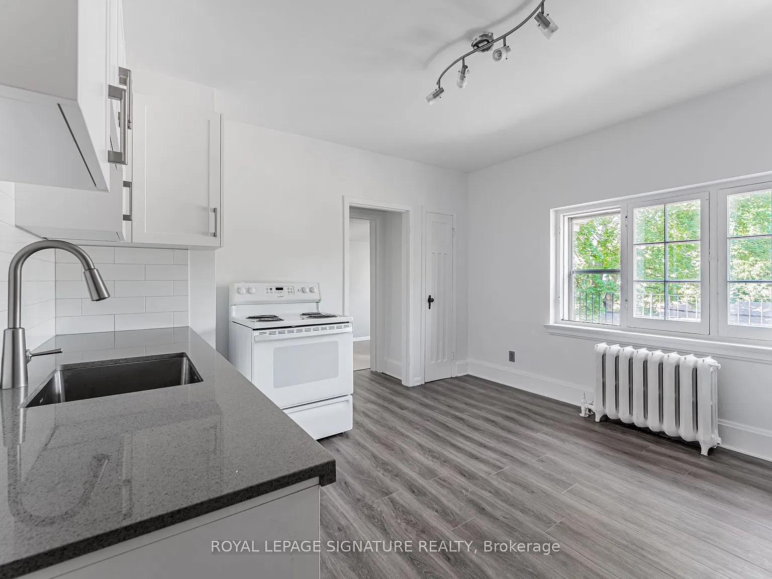 Studio, $2,050 — Photo 1