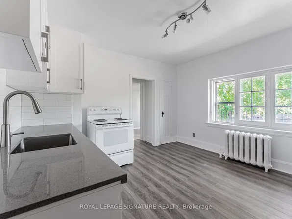 388 Palmerston Blvd #2A, Toronto, ON M6G 2N6