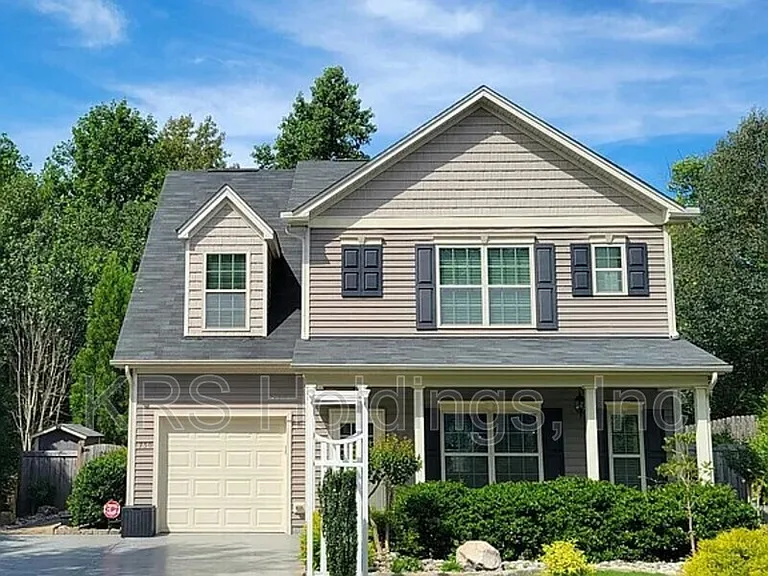 750 Sycamore Springs Dr — Photo 1