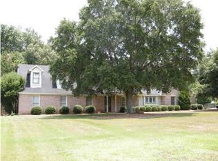 146 Laurelwood Dr, Pike Road, AL 36064