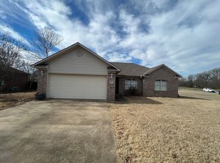 11 Stonewood Dr, Cabot, AR 72023