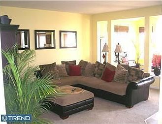 4th image of 393 Northampton Way