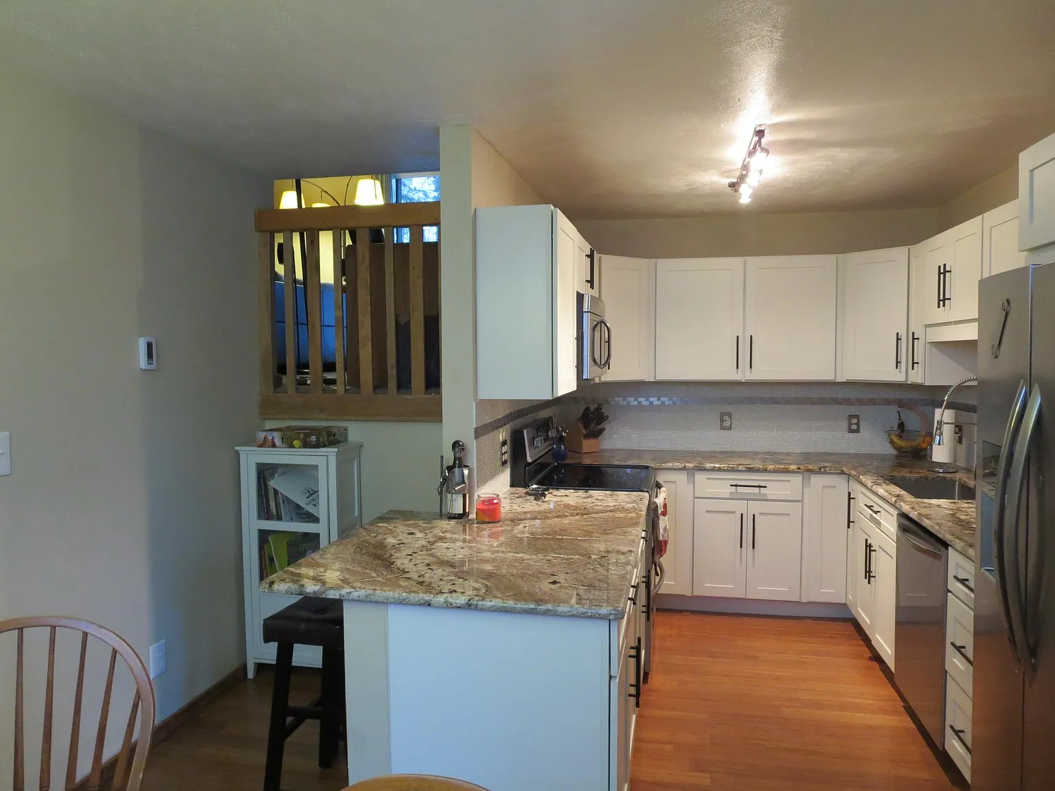 3 bed, 2.5 bath, 1500 sqft, $4,200 — Photo 2