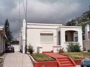 3039 Seminary Ave, Oakland, CA 94605