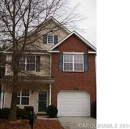 12010 Royal Castle Ct