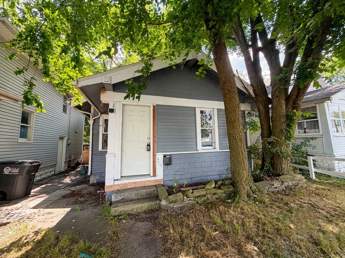 Charming 2-Bedroom Home Near Five Points — Photo 1