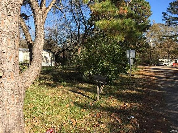5th image of 9593 Meadow Dr