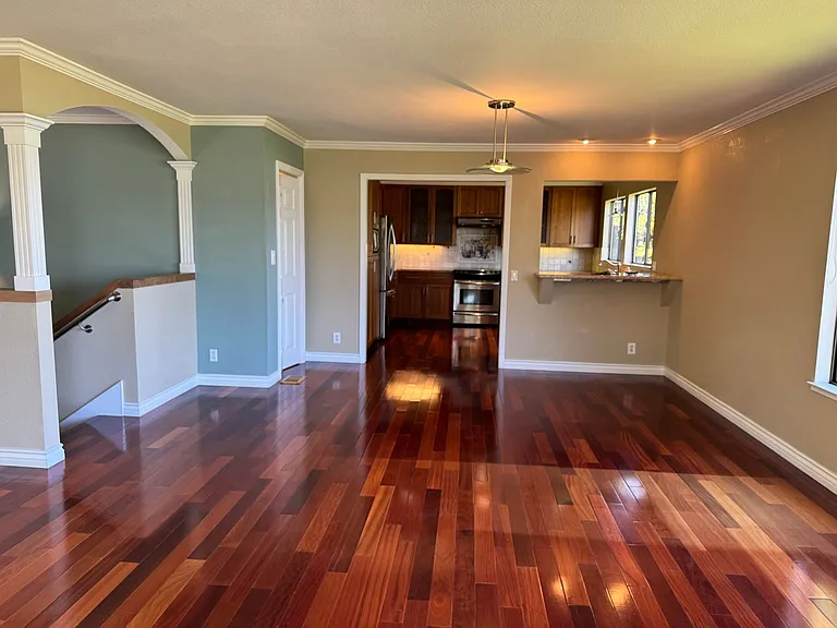 2750 Sea View Pkwy — Photo 9