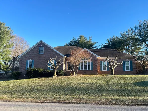 310 Deer Meadow Ave, Bowling Green, KY 42103