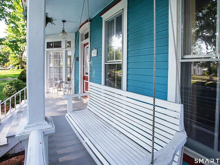 139 Main St — Photo 6