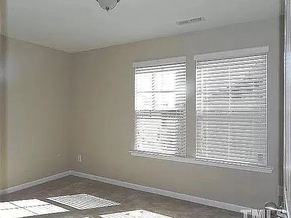 310 Dove Cottage Ln — Photo 9