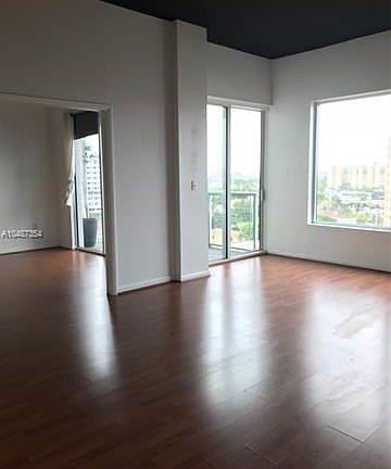 3rd image of 10 SW South River Dr APT 913