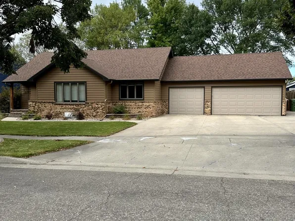 1509 North Broadway, Watertown, SD 57201