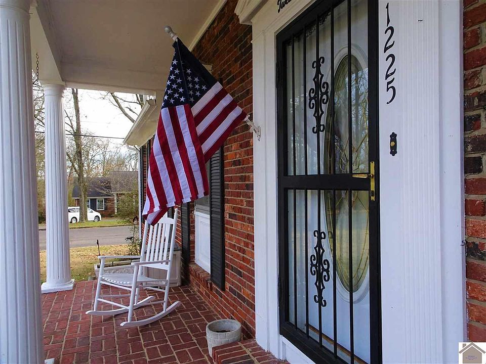 1st image of 1225 Sunnyside Dr