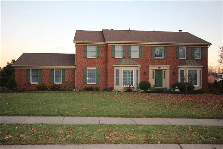 568 Braddock Ct photo 1