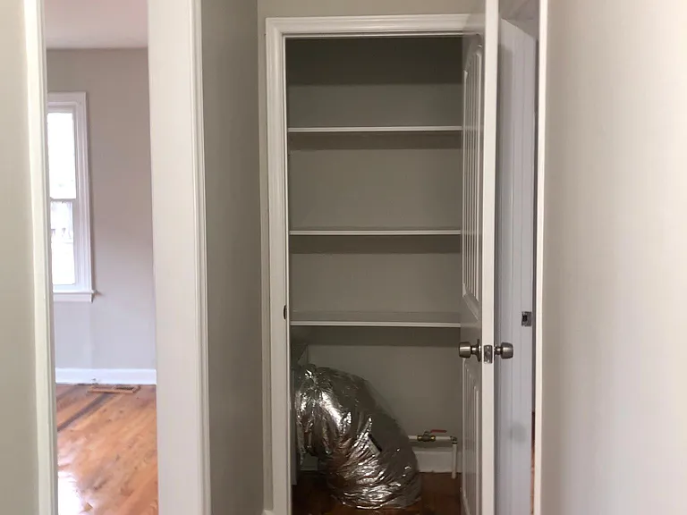 520 Cecil St — Photo 12