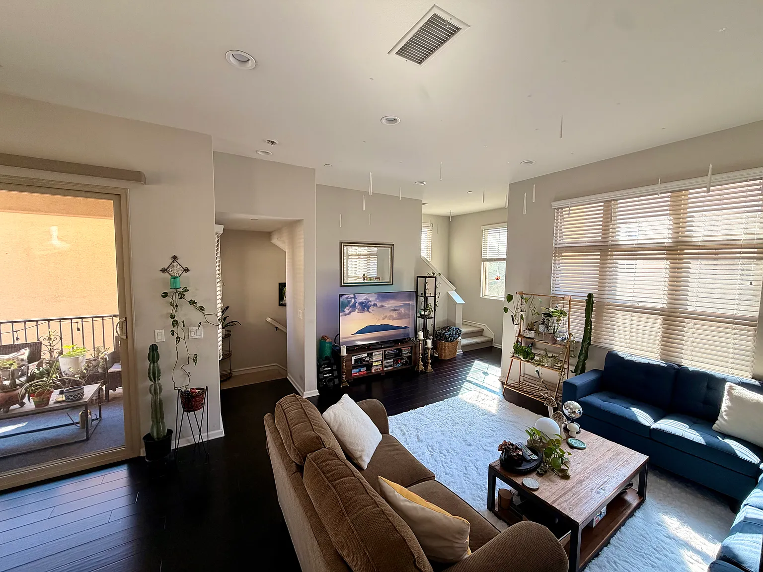 3 bed, 1658 sqft, $1,516 — Photo 3