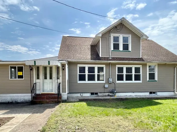 735 Olive St, Florence, NJ 08518