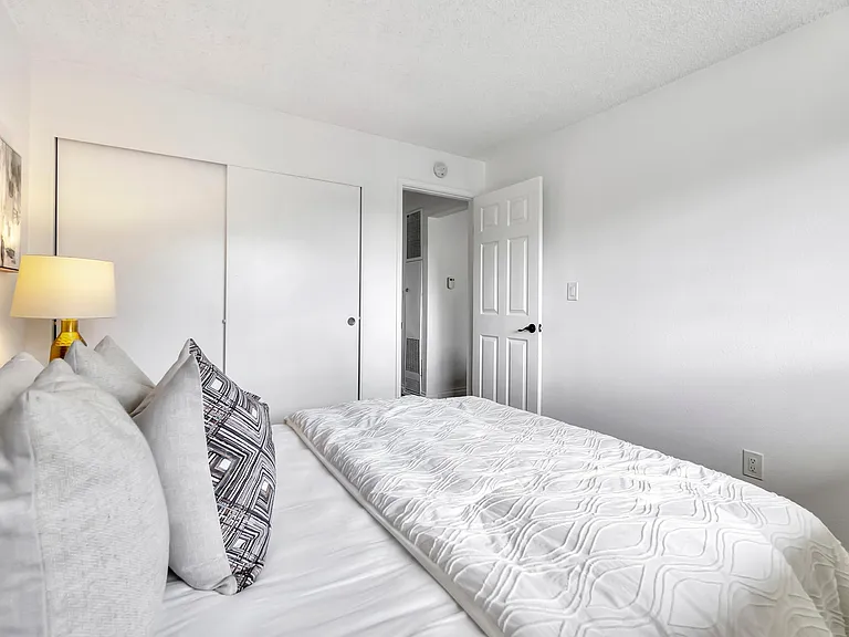 Villa Del Sol Anaheim — Photo 103