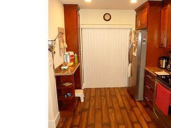 4th image of 3377 Carambola Cir S #2433