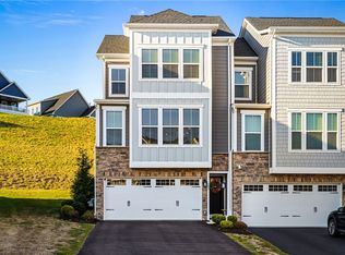 207 Spruce Ln, Canonsburg, PA 15317