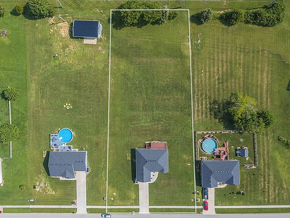 2nd image of 221 Andover Dr