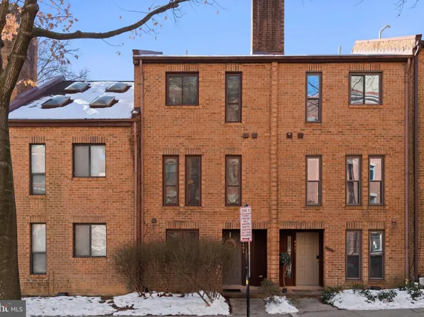 4403 7th St N, Arlington, VA 22203