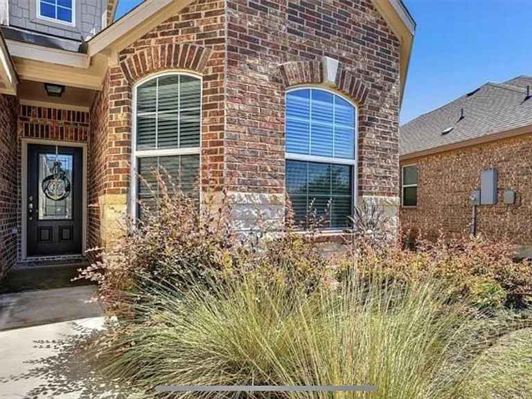 2122 Sable Wood Dr — Photo 2