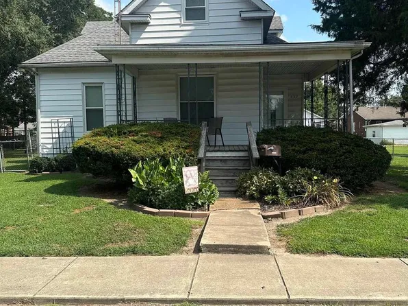 307 W Kaskaskia St, Pinckneyville, IL 62274
