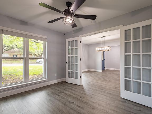4th image of 7441 La Sobrina Dr