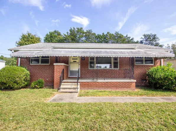 213 Johnson St, Haw River, NC 27258