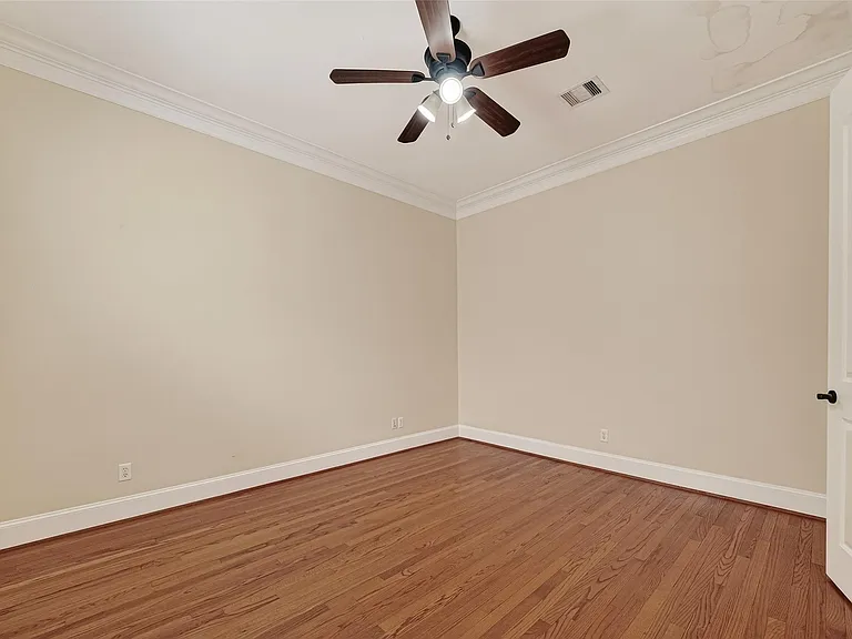 5319 Fayette St — Photo 34
