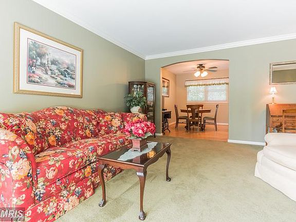 3rd image of 294 Lynch St