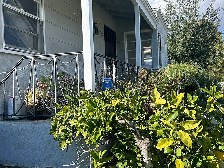 5003 Fulton Ave — Photo 3