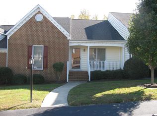 808 Lees Ct, South Hill, VA 23970