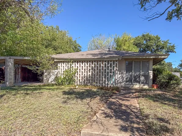 6601 Berry Dr, Waco, TX 76710