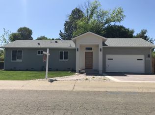 8288 Wightman Ave, Fair Oaks, CA 95628