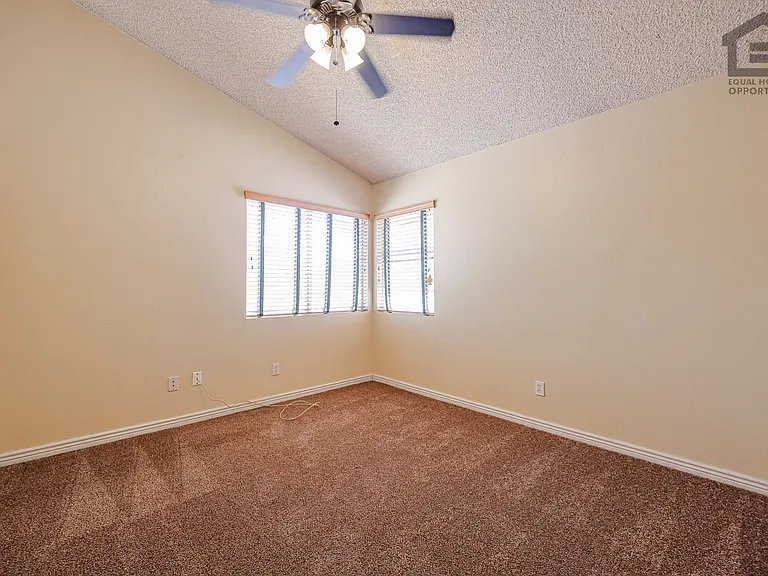 5727 W Villa Maria Dr — Photo 21
