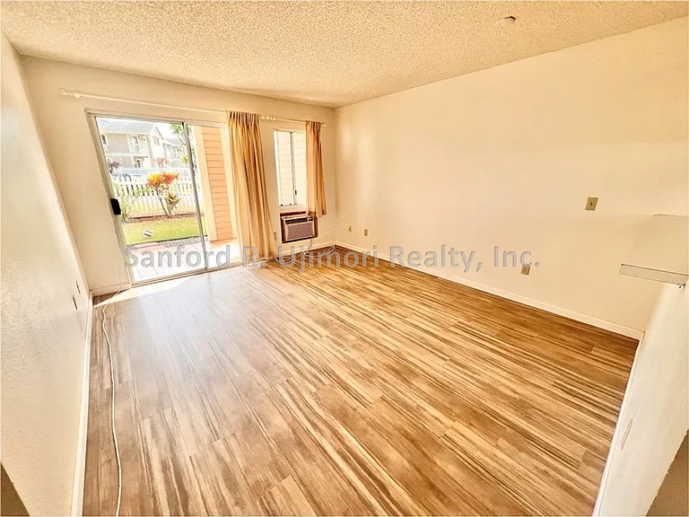 94-543 Lumiaina St #U103 — Photo 2