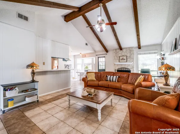 6518 Seneca Dr, Leon Valley, TX 78238