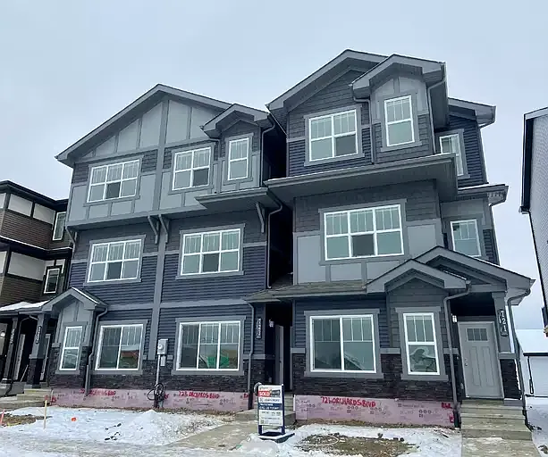 Building Photo - 721 Orchards Blvd SW #1A